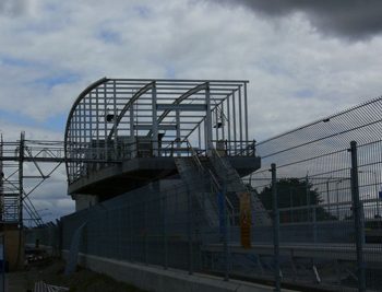 This structural steel frame will support the roof of the station as well as glazing glass panels, keeping a common theme between all stations on the Sea Island and the Vancouver International Airport terminal buildings.